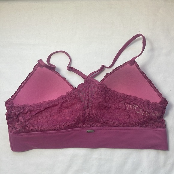 LAST ONE!! Victoria's Secret Pink Lightly Lined Floral Lace Bralette Size Small - Picture 3 of 12